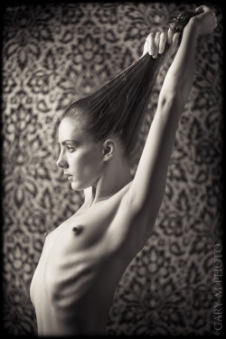 garymphoto:  Was just notified today about The Eros Awards contest results: This shot of Brooke Lynne was selected as a finalist, and… “Nefertiti” © Gary M Photo   Awesomeness! Congrats Gary!!