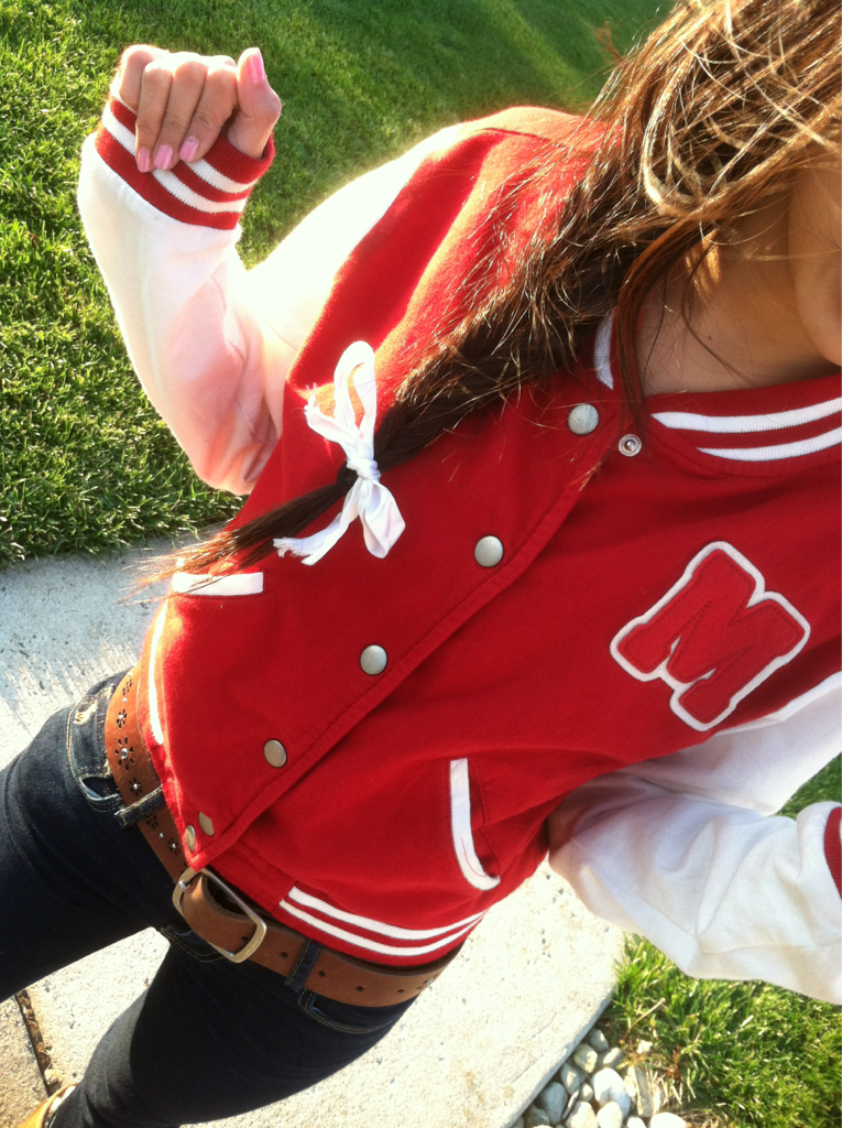 nutellaslutss:   FOLLOW MY HAWT BLOG  http://nutellaslutss.tumblr.com/ 