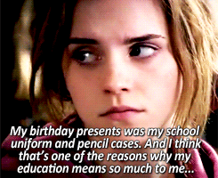 blazingacrossthesky:bluelighthouses:One of the reasons why Emma Watson is one of the best female rol