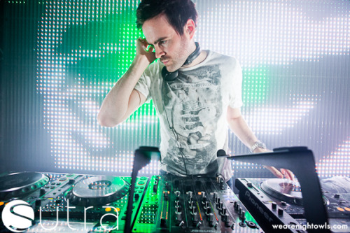 zachking23:  He’s going to 2012 by storm, I just know it.  Gareth Emery  OMFG, get in my bed Gareth.