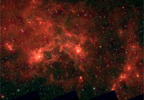 cwnl:Superstars in the Dragonfish’s MouthCopyright &amp;Credit: NASA/JPL-Caltech/GLIMPSE T