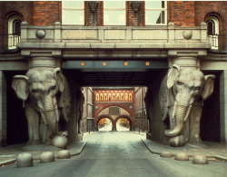 kreastiv:  The Carlsberg Elephant Gate, 1901