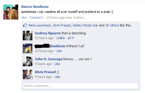 woahitsnaicee:  AND THIS IS WHAT AVI DOES REALLY AVI? REALLY? DAMMIT. 30+ LIKES ASWELL.