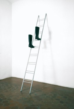 gracefully-cheap:  Roman Signer  