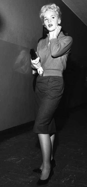 Tuesday Weld 1959&ldquo;Actress Tuesday Weld in Santa Monica Superior court for name change.  Actres