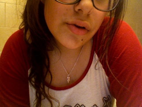i-like-penis-in-my-mouth:  out of everything on my body, my lips are my favorite  agreed. :3