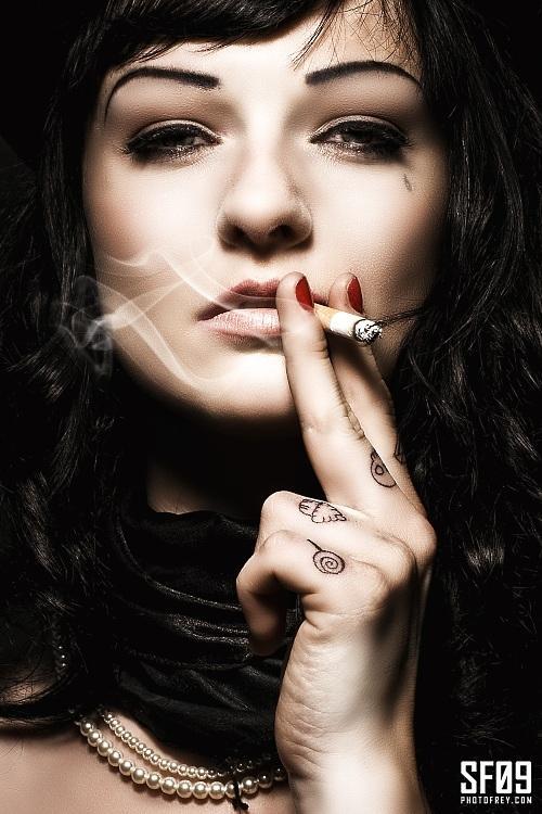 burnasone:smoke the last cigarette by ~LollyODiamond