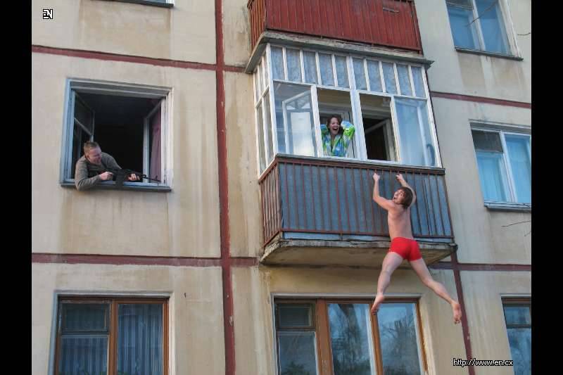 loquacious-lucy:  highfivesforcoolguys:u-ok: I call this People in Red Shorts Falling