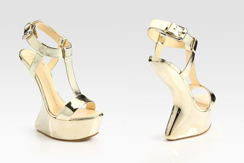 Can you be any more perfect? It was my only question when I first saw these heelless platform D’Orsa
