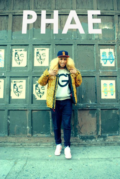 baylimorecheese:  joshpaige:  PHAE TGT THINK GOOD THOUGHTS PHOTO BY JOSH PAIGE  NIKKAAAAAAAAAAAA!!! 