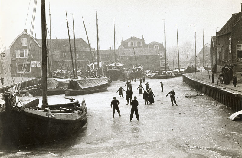 Édouard Boubat. Ice Skating on the Canals, Netherlands, 1959.