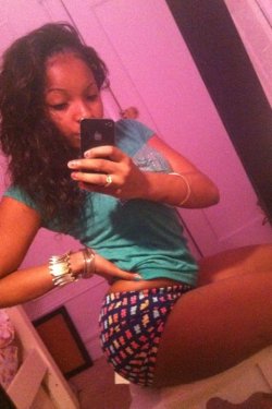 janija:  pretty panties ;P 