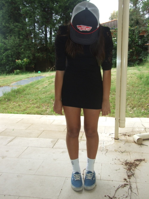 s-kinny-lovee:  reblog? xo