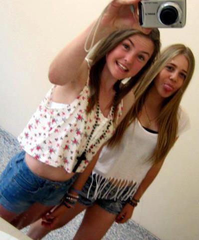 randomshittt:  Charmaine & Natalie <3 