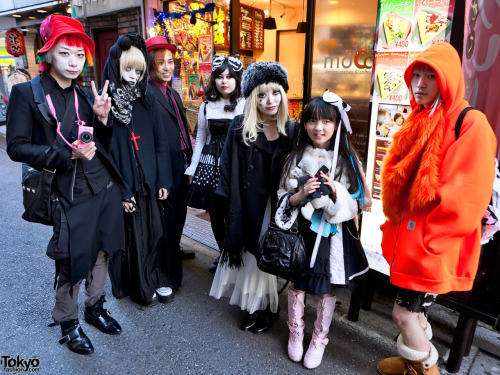 Kumamiki, Junnyan, Maro Broken Doll &amp; several other Harajuku Fashion Walk members spotted on
