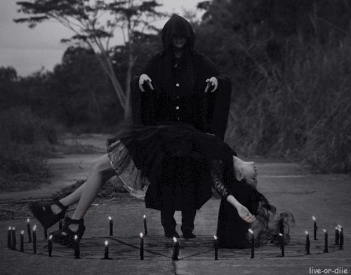 𝖗𝖔𝖒𝖆𝖓𝖙𝖎𝖈 𝖋𝖔𝖔𝖑