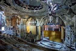 1000scientists:  The ruins of Detroit, Michigan