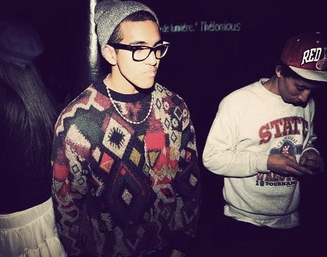 overlimited-swag:  CLICK HERE FOR A DOPE , SWAG BLOG ! ^.^ 