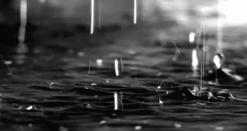 poeta-do-rock:  Pois quem realmente tem fé, consegue sentir Deus nas coisas mais simples.                                                                                                        [PdR]