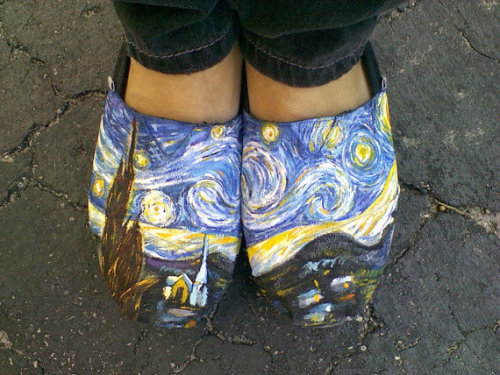 wetcar:  http://www.etsy.com/listing/85064155/custom-van-gogh-toms-starry-night I want these so bad! elglkjsrbslkregmw,’;2qw,d.s 