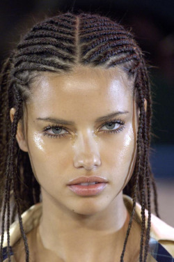 yungbadgal:  sprvkle:  quick-cash:  Adriana Lima  only person ive ever seen to rock cornrows  so perfect 