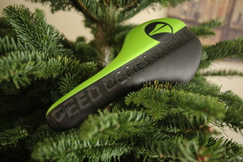 chirosangaku: Stocking Stuffer: SDG Duster RL Saddle - Features - Vital MTB