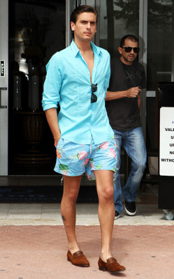 weheartscottdisick:  Without a doubt, one of his most iconic looks.