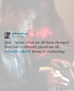 ineslovesbruno:  Bruno vs Technology lol 