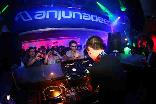 sorryforthefilth:  Anjunadeep <3 