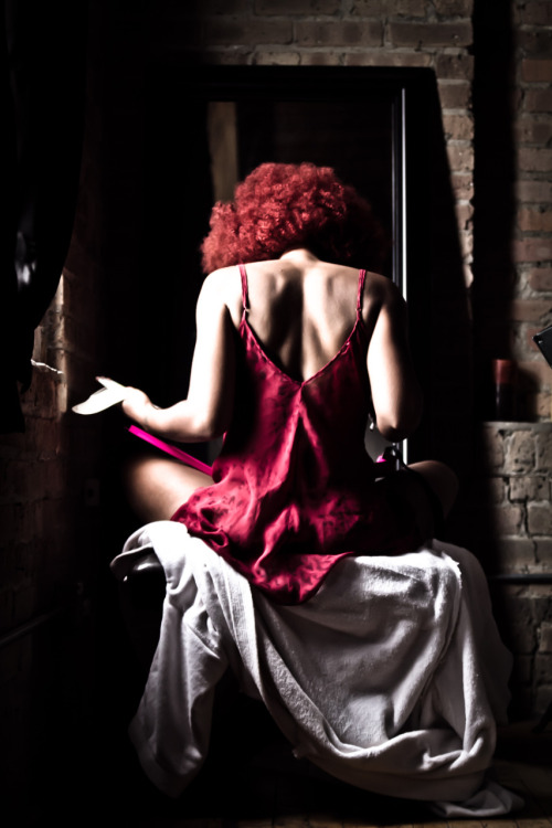 akilivisual:  Visual Friday (After Dark) “Crimson Morning” Featuring: Nicole Renee Russo Photographs: AkiliVisual 