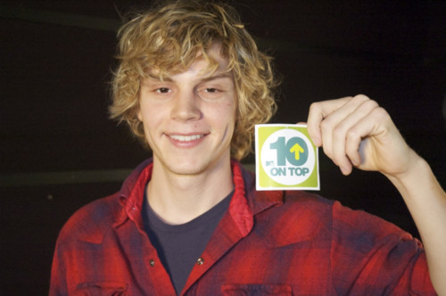 evaissa-deactivated20111214:  Don’t forget to catch Taissa and Evan on MTV’s