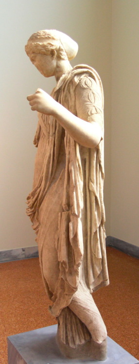 dwellerinthelibrary:Two more views of Armed Aphrodite.