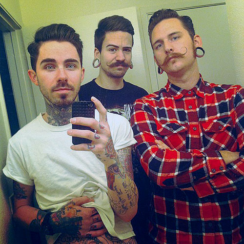 georgiacobain:  WHAAA 