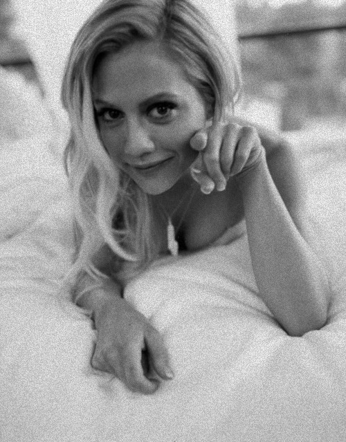 Hey you!  Yeah, I mean you!  Ask me a question or something!
