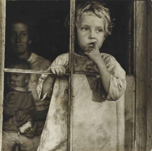 Sharecropper’s Daughter, Arkansas, 1935 by Arthur Rothstein