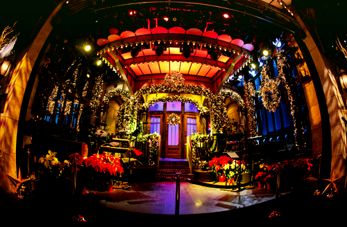 fancifulthought:  Christmas at Saturday Night Live 