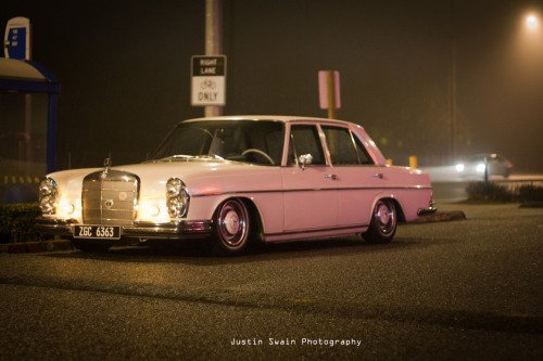 jzm3:  justinswain:  John Zuberek’s 1966 Mercedes-Benz 250S Photos by me.   My homie Swain took a quick shot of the ‘66 last night.  Daniel Ressa looking hard with his arm out the window! 