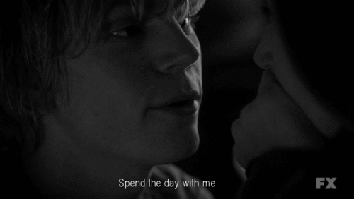 inrelationshipwithtypo:  Light up my room again.