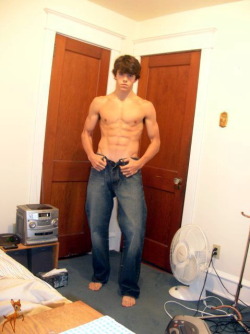 Texasfratboy:  Damn, This Is One Fine 18Yo Boy In Jeans And Nothing Else! Sexy! 