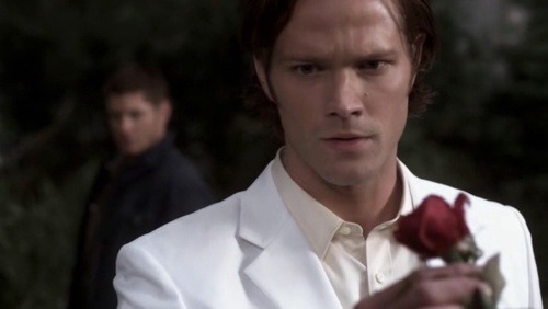 thehunterlovestheangel:  twistingfortunes:  REMEMBER THE END?!?!  2014!FUTURE!CAS