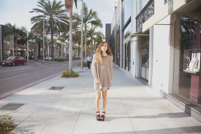 newagestreetfashion:  check this blog out!