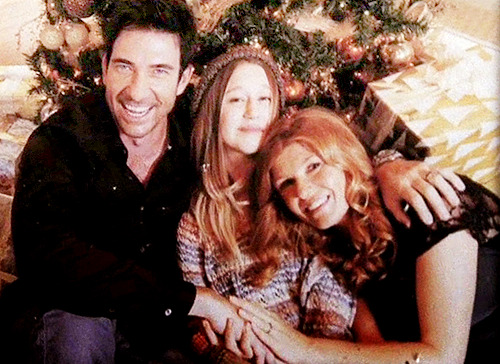 liv&mdash;moore:  Merry Christmas from the The Harmons 