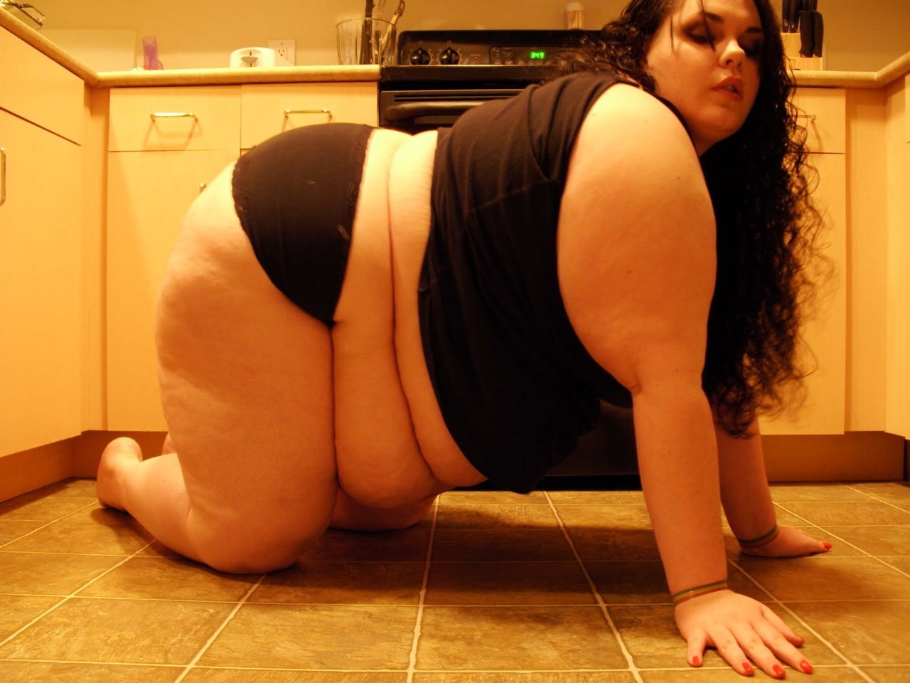 twiggymaster666:  Those rolls oh god damn 