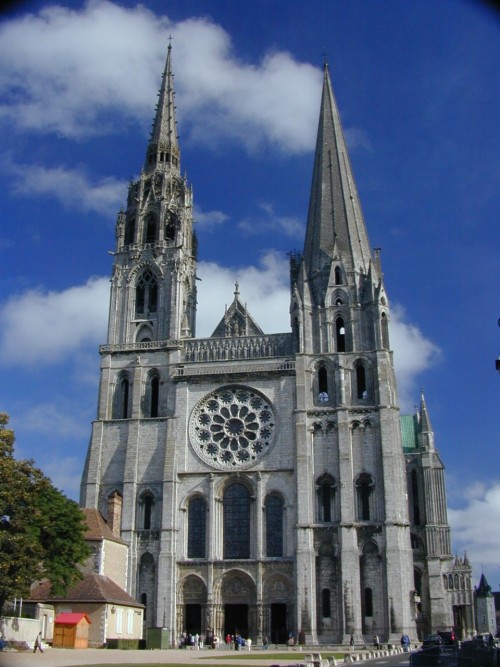 Cathédrale Notre-Dame, Chartres, view of the west façade.