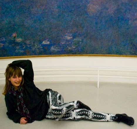 Posing on the floor in front of a Monet like it was a cozy bear rug by the fire is not an easy thing