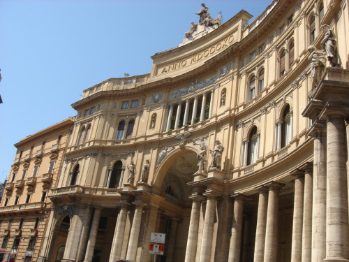 Galleria Umberto I, Naples, main entrance, project by Emmanuele Rocco, Antonio Curri and Ernesto di 