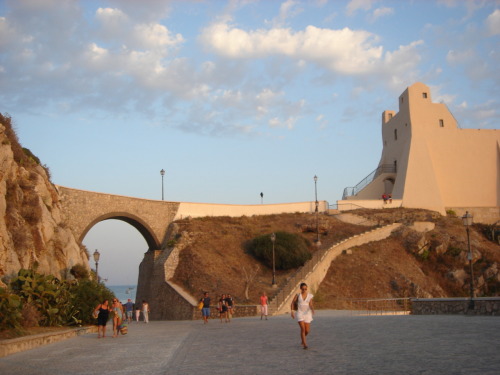 Torre Truglia, Sperlonga.