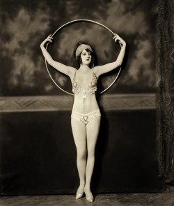 thelingerieaddict:  I miss this kind of photography. vintagegal:  Follies dancer, Katherine Burke by Alfred Cheney Johnston 1928 