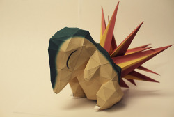 hidralisco:  gaksdesigns:  Paper craft pokemon. Cyndaquil