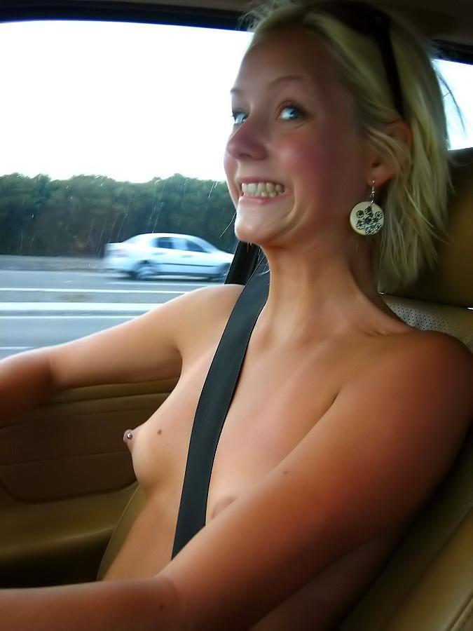 bunneebing:  Ridin’ dirty!